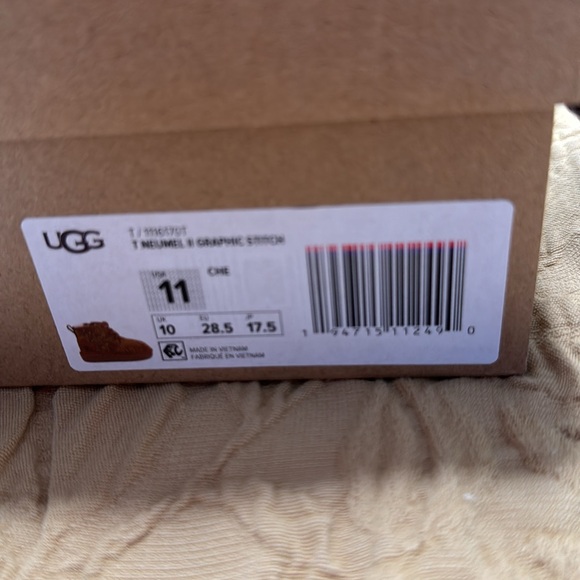 UGG Neumel II Graphic Stitch size 11 T - Picture 4 of 8
